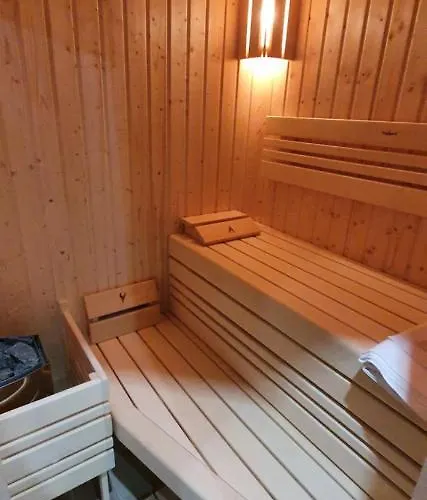 Nerudovka D 104, Finská Sauna, Garážové Stání Apartmán Loučná pod Klínovcem