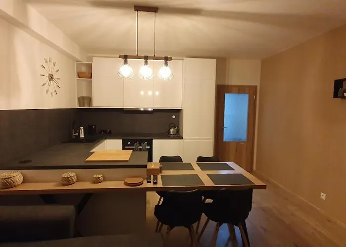 Apartmán Nerudovka D 104, Finská Sauna, Garážové Stání *