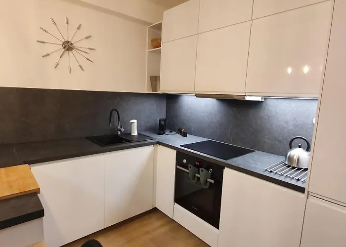 Nerudovka D 104, Finska Sauna, Garazove Stani Apartament *